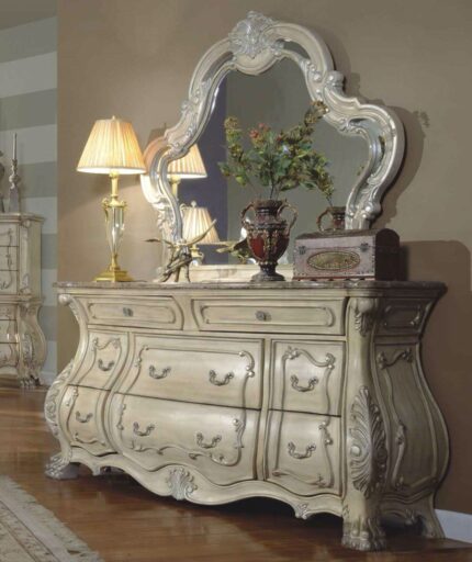 Modern Saharanpur Dressing Furniture